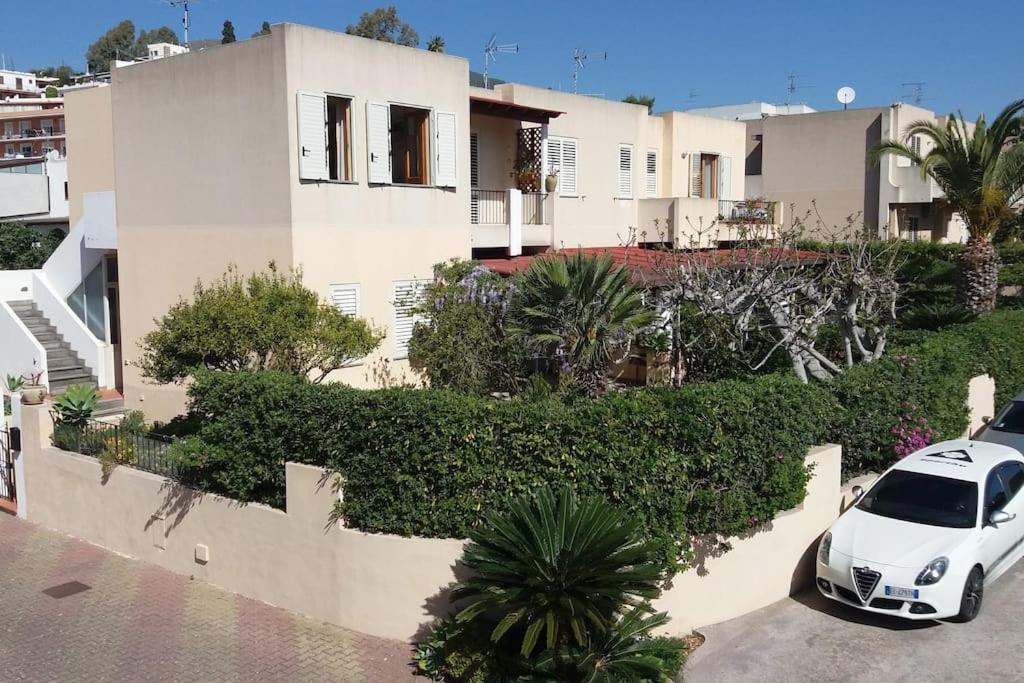 Casa Catalogna , Vicino Al Centro Storico. Villa Lipari  Luaran gambar